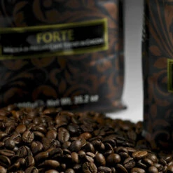 Filicori Zecchini Gran Crema Forte Whole Bean -Gaggia Store 93 5