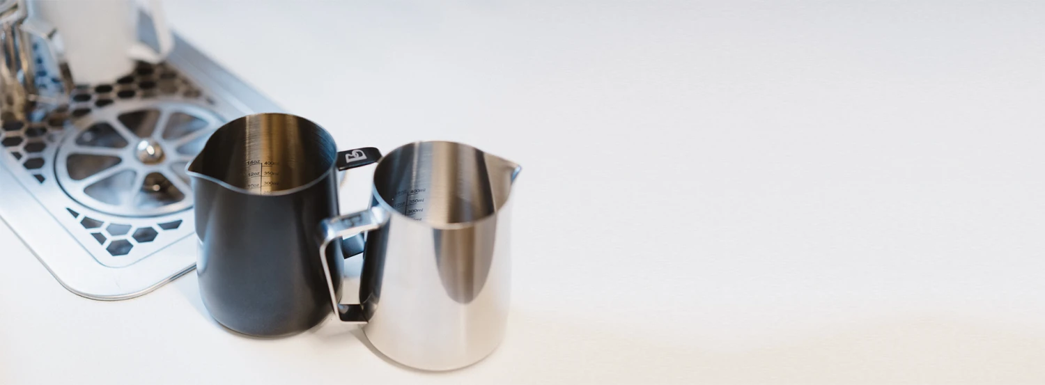 Brewista Smart Pour Precision Frothing Pitcher - 20oz Stainless Steel 4 Brewista Smart Pour Precision Frothing Pitcher - 20oz Stainless Steel - Image 2