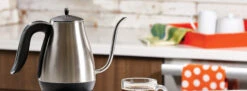 Capresso Pour-Over Kettle -Gaggia Store CapressoPouroverKettle HeroAlt