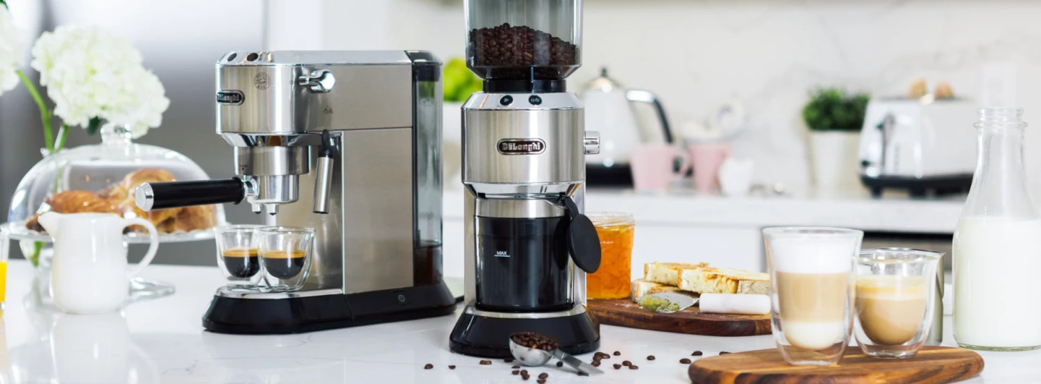 DeLonghi EC685M Dedica Deluxe Espresso Machine 13 DeLonghi EC685M Dedica Deluxe Espresso Machine - Image 11