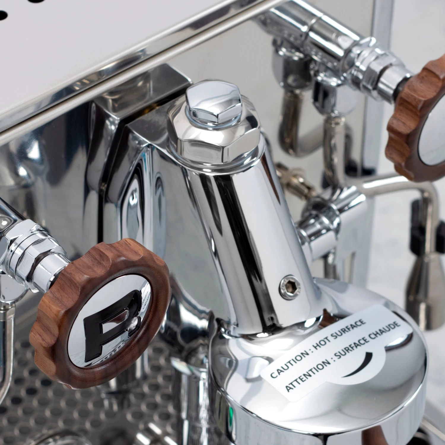 Rocket Espresso Mozzafiato Cronometro R Espresso Machine - Walnut Accents 7 Rocket Espresso Mozzafiato Cronometro R Espresso Machine - Walnut Accents - Image 5