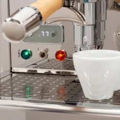 ECM Technika V Profi PID Espresso Machine - Olive Wood -Gaggia Store IMG 3459