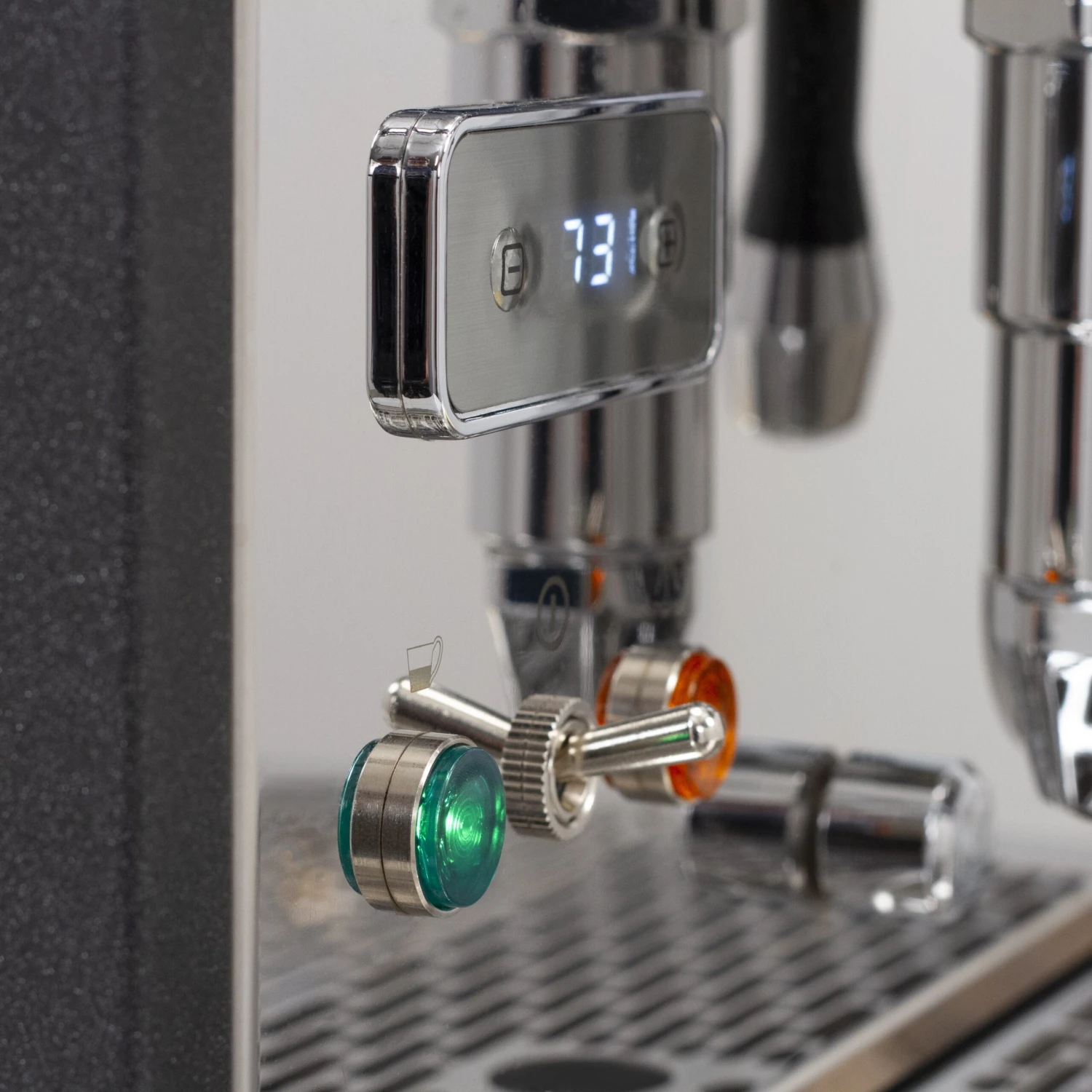 ECM Synchronika Espresso Machine With Flow Control - Anthracite 19 ECM Synchronika Espresso Machine With Flow Control - Anthracite - Image 17