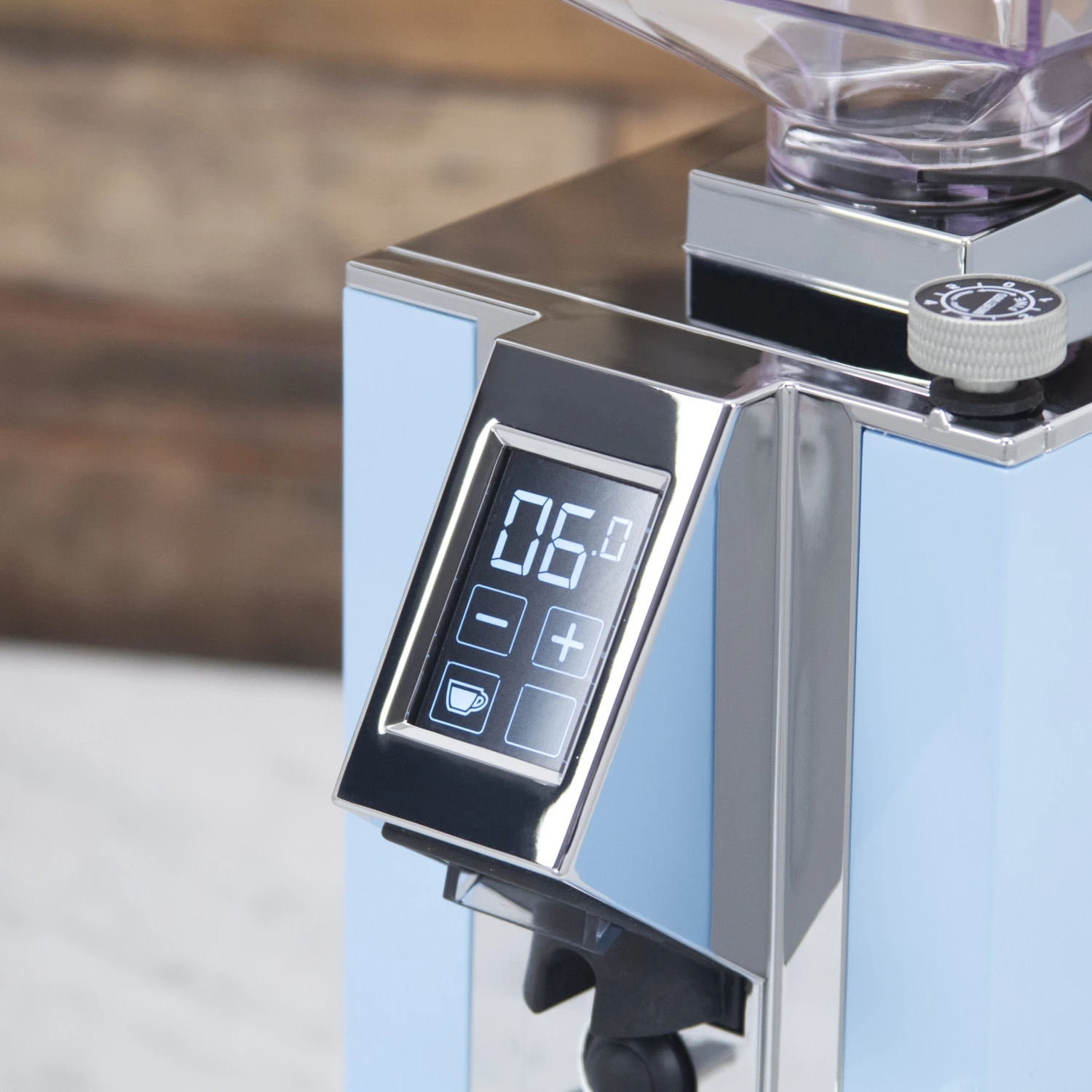 Eureka Mignon Magnifico Coffee Grinder In Pale Blue 9 Eureka Mignon Magnifico Coffee Grinder In Pale Blue - Image 7