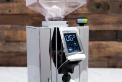 Eureka Mignon Perfetto Coffee Grinder In Chrome -Gaggia Store IMG 7123