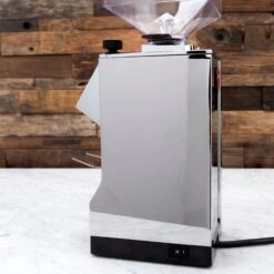 Eureka Mignon Specialita Espresso Grinder In Chrome -Gaggia Store IMG 7154