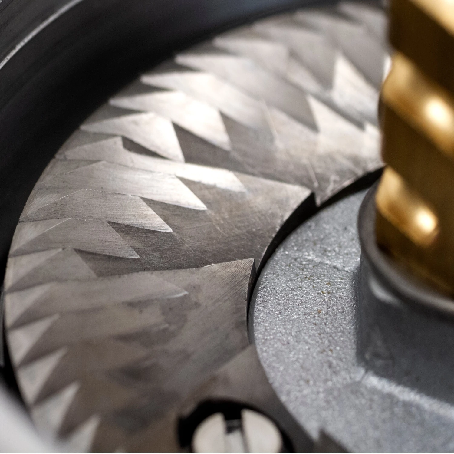 Eureka Atom Specialty 75 Espresso Grinder In Chrome 6 Eureka Atom Specialty 75 Espresso Grinder In Chrome - Image 4