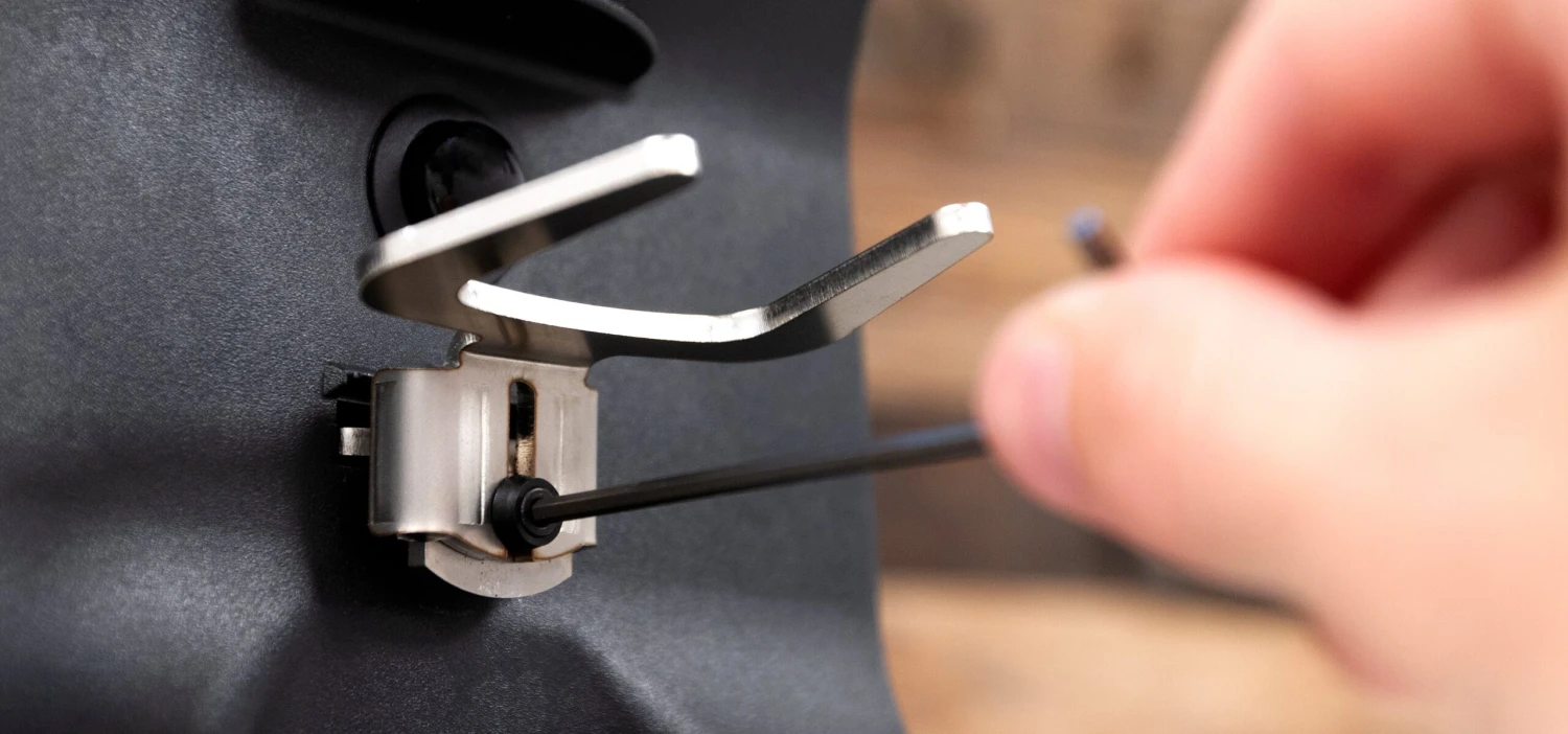 Eureka Atom Espresso Grinder In Red 6 Eureka Atom Espresso Grinder In Red - Image 4