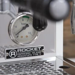 Rocket Espresso Mozzafiato Cronometro V Bianco Espresso Machine -Gaggia Store IMG 8252