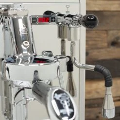 Bezzera Magica PID Espresso Machine With Flow Control -Gaggia Store IMG 8542 01f71079 99ee 4a15 a8c1 b97302577b3c