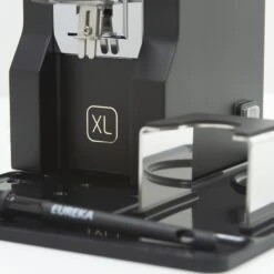 Eureka Oro Mignon XL Espresso Grinder - Red 28 Eureka Oro Mignon XL Espresso Grinder - Red -Gaggia Store IMG 9025 c1967196 1c47 45f0 ad4b 978055e6f917