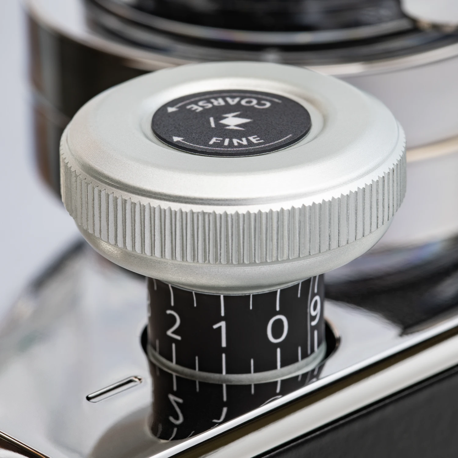 LX Edison 65 Espresso Grinder - Matte Black 7 LX Edison 65 Espresso Grinder - Matte Black - Image 5