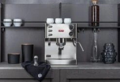 Lelit Elizabeth Dual Boiler Espresso Machine -Gaggia Store PESEL01BSS1BXX1 Lifestyle