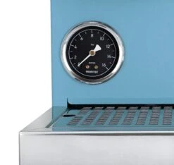 Profitec GO Espresso Machine - Blue With Olive Wood 19 Profitec GO Espresso Machine - Blue With Olive Wood -Gaggia Store ProfitecGO blau Manometer c9b31be7 28af 4b51 bb67 763b537fed09