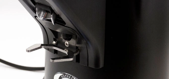 Eureka Zenith 65E High Speed Espresso Grinder In Black 16 Eureka Zenith 65E High Speed Espresso Grinder In Black - Image 14