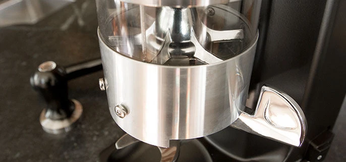 Quamar M80 Dosing Espresso Grinder With Timer In Black 7 Quamar M80 Dosing Espresso Grinder With Timer In Black - Image 5