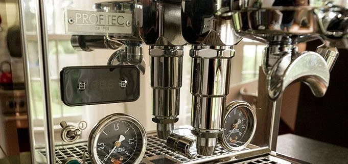 Profitec Pro 600 Dual Boiler Espresso Machine With Flow Control - Wenge Quarter Cut 8 Profitec Pro 600 Dual Boiler Espresso Machine With Flow Control - Wenge Quarter Cut - Image 6