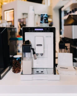 Refurbished DeLonghi Eletta Cappuccino In White ECAM44660W -Gaggia Store delonghi social lifestyle eletta white coffee n clothes event all rights jan 2099