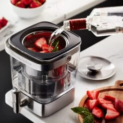 KitchenAid® Cold Brew Coffee Maker - 14 Cup -Gaggia Store kitchenaidcoldbrewmakerlifestyle16 6ef8bd51 e118 4c15 b35c fc1c7ece7b4b