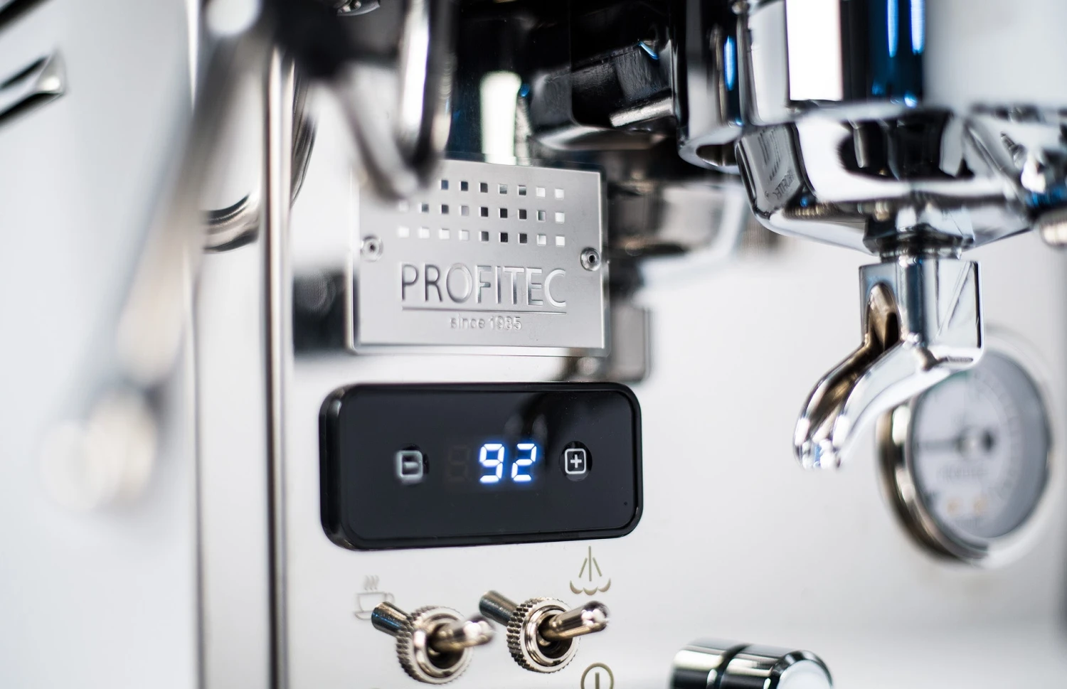 Profitec Pro 300 Dual Boiler Espresso Machine With Walnut 6 Profitec Pro 300 Dual Boiler Espresso Machine With Walnut - Image 4