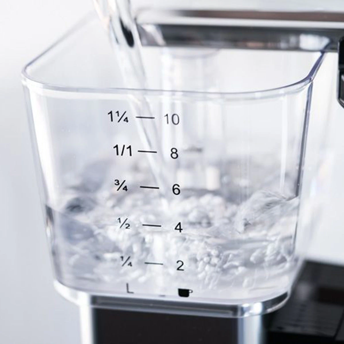 Technivorm Moccamaster KB 741 AO Matte Black Coffee Maker 6 Technivorm Moccamaster KB 741 AO Matte Black Coffee Maker - Image 4